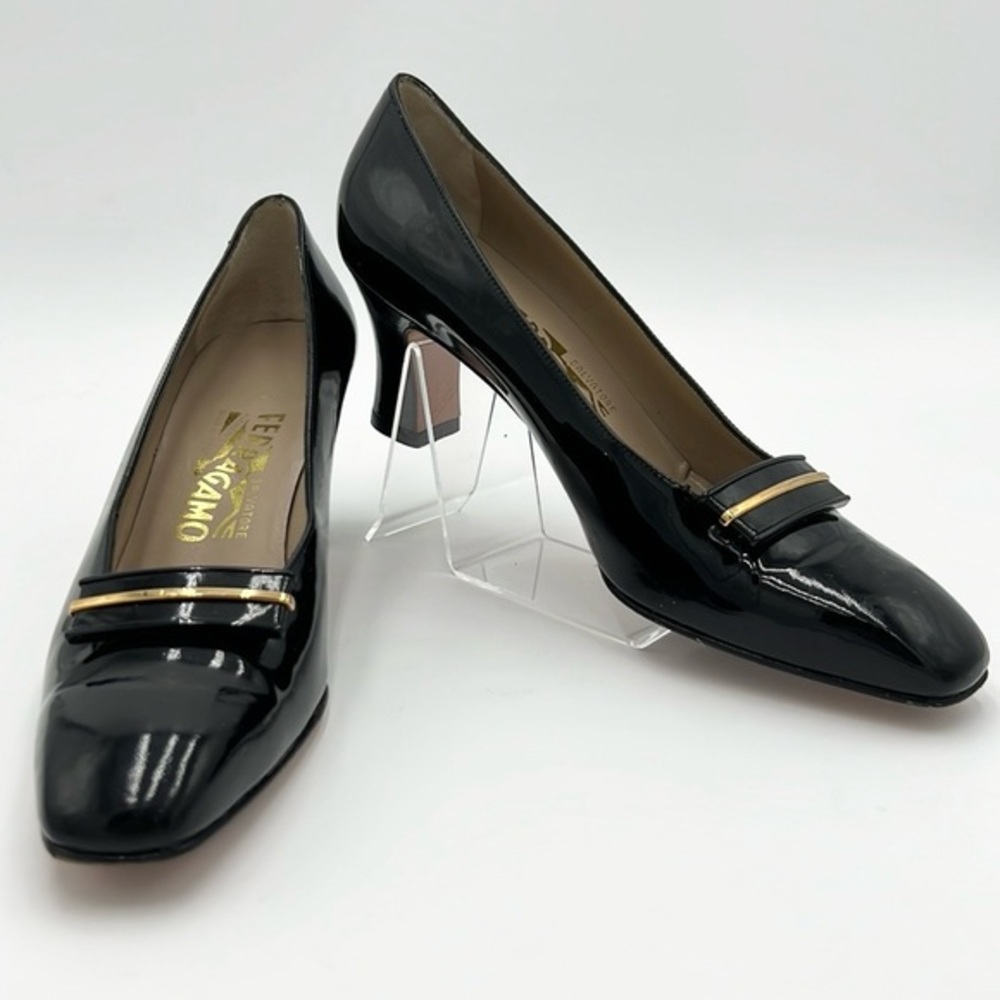 SALVATORE FERRAGAMO WOMEN’S BLACK PATENT LEATHER PUMP SZ 8.5 AAA